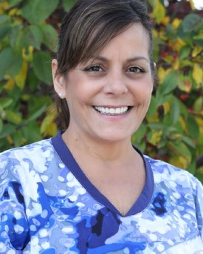 Summit Dental Group Our Practice Lisa Dr. Grossman - Dental Assistant